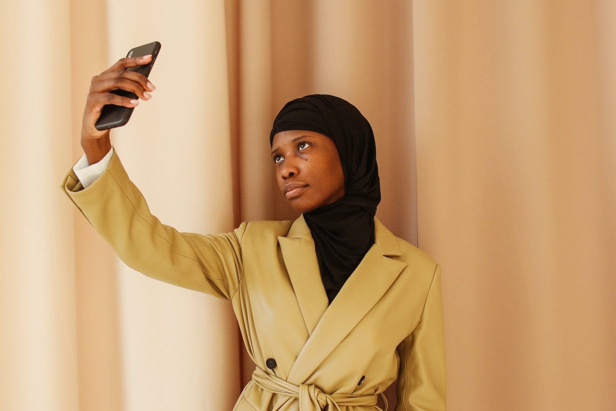 10 Amazing Women of Colour Worth Following on Instagram